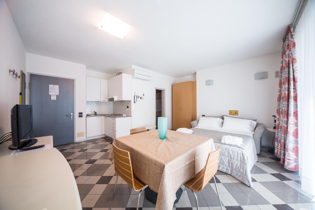 Piazzi House Aparthotel Sondrio Eksteriør bilde