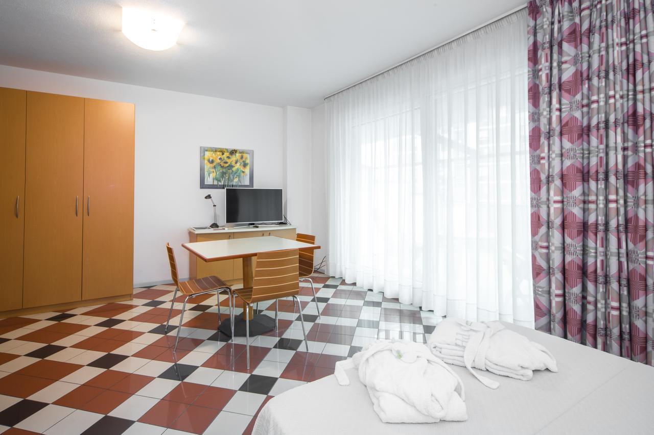 Piazzi House Aparthotel Sondrio Eksteriør bilde