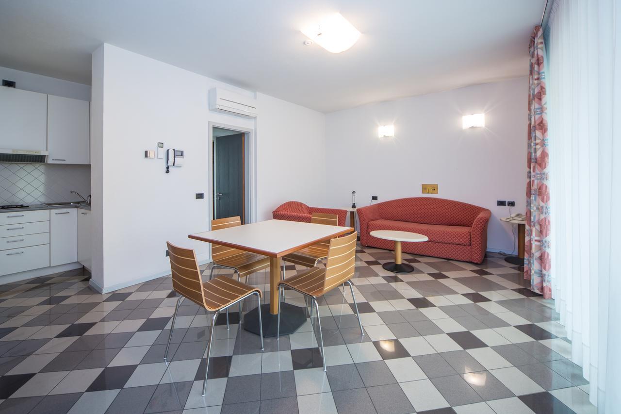 Piazzi House Aparthotel Sondrio Eksteriør bilde