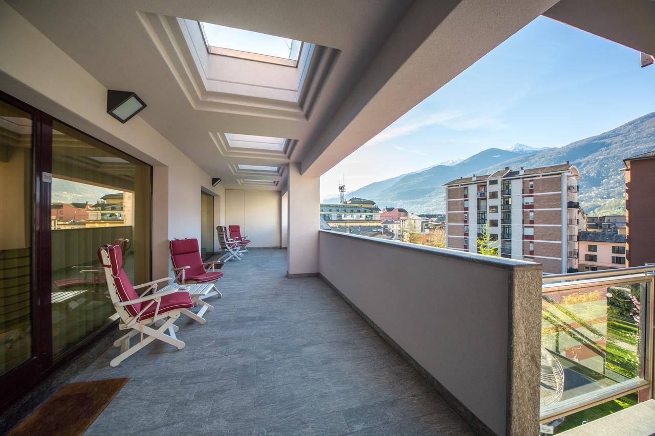 Piazzi House Aparthotel Sondrio Eksteriør bilde