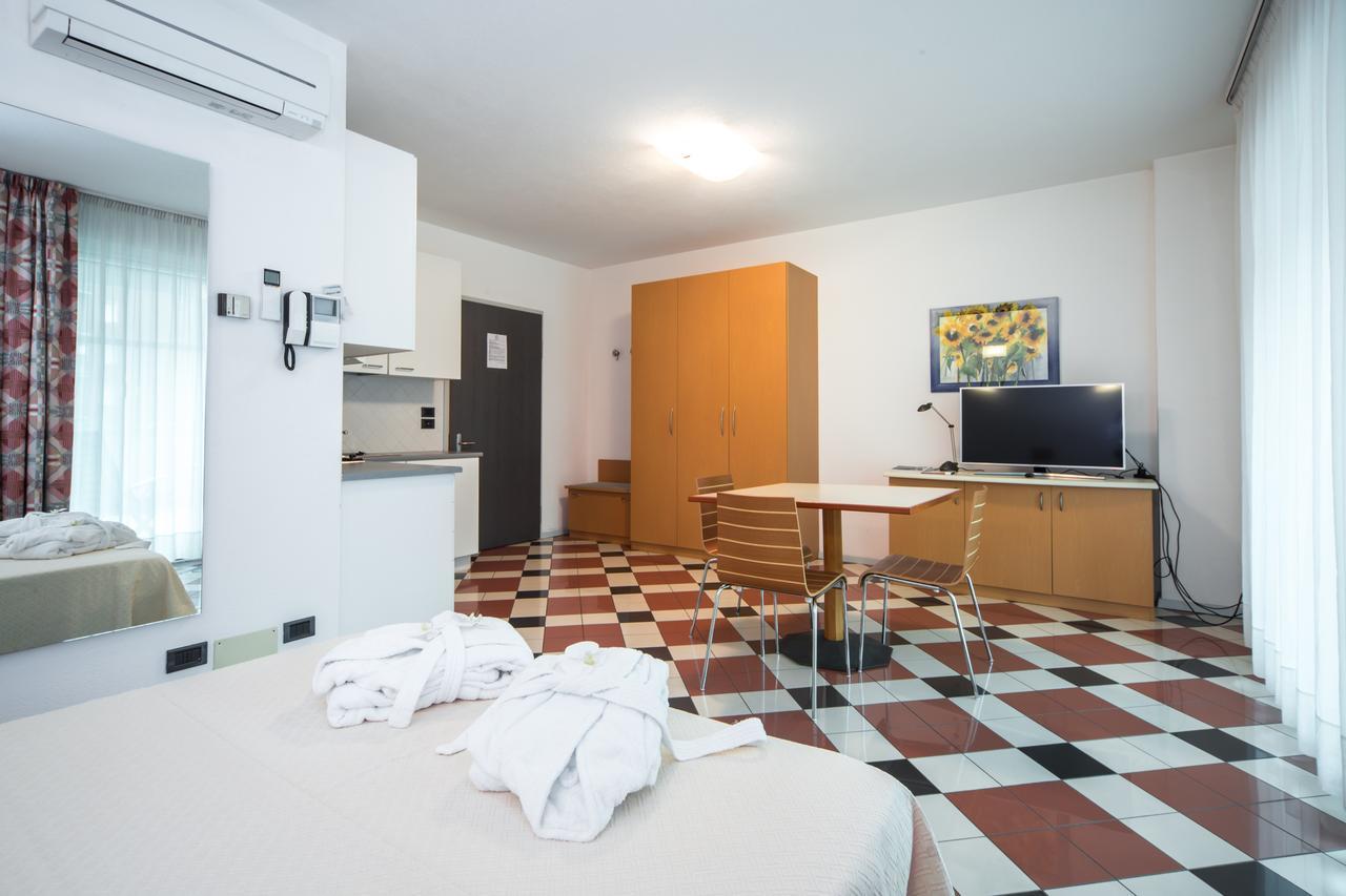 Piazzi House Aparthotel Sondrio Eksteriør bilde